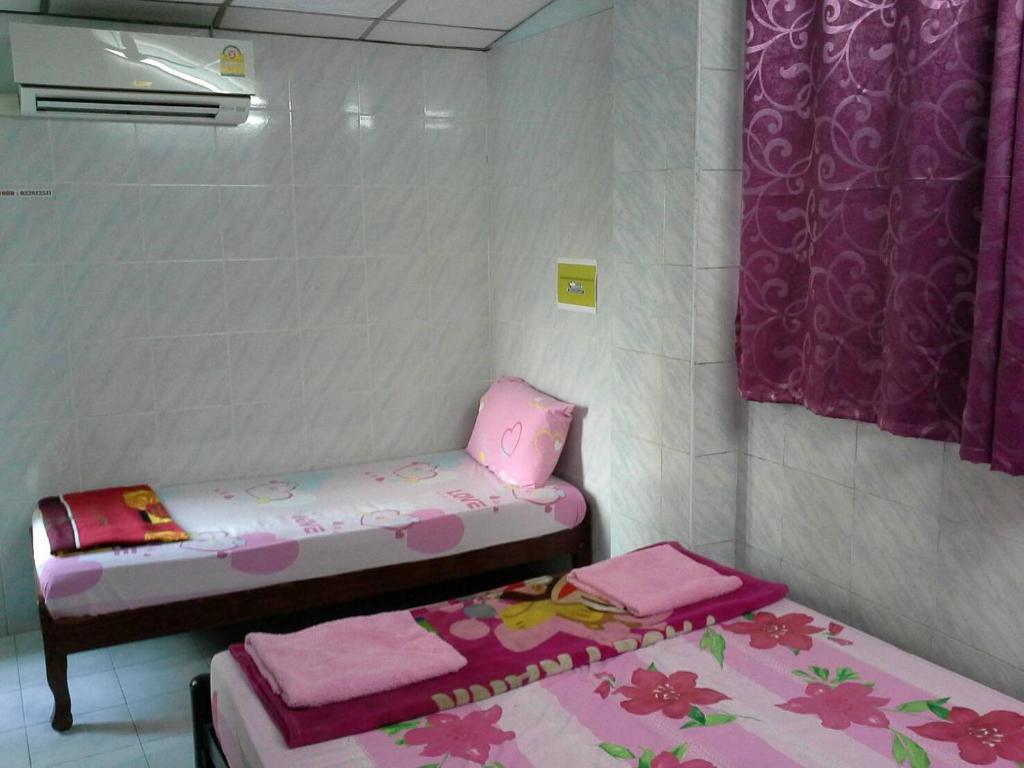 New Central Guesthouse Banguecoque Exterior foto
