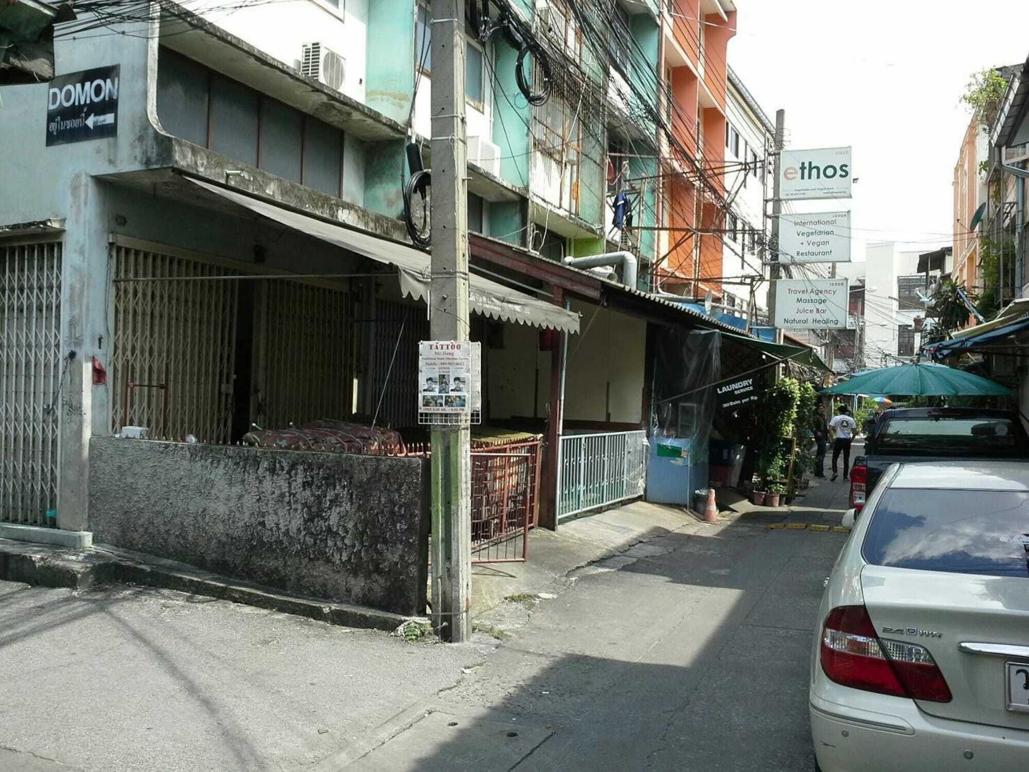 New Central Guesthouse Banguecoque Exterior foto